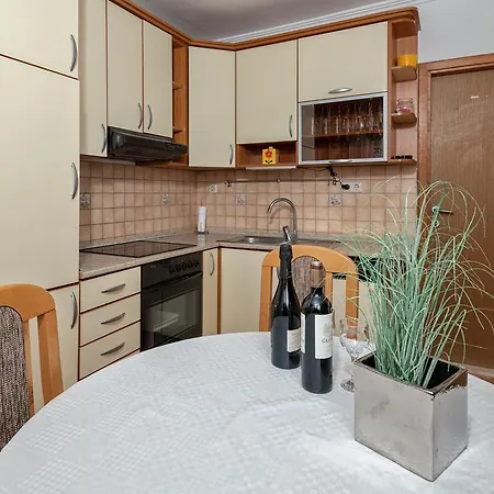Apartman Tea Two